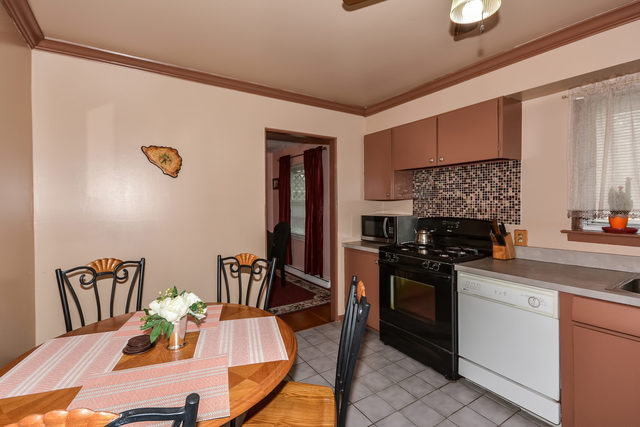 224 S Beverly St, Wheaton, IL 60187 photo 8