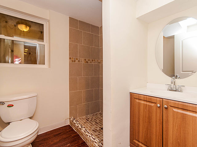 156 E 122nd St, Chicago, IL 60628 photo 6