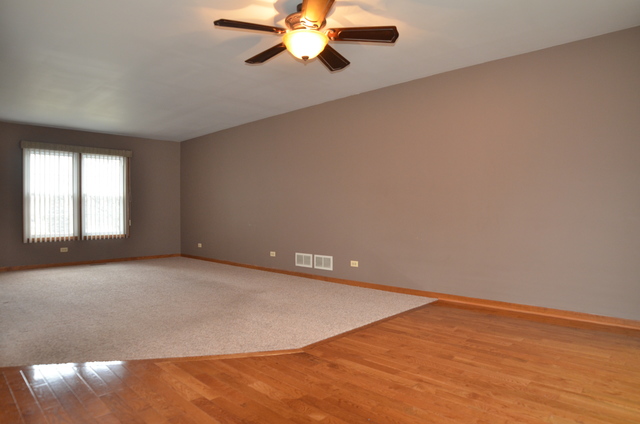 1 Cebula Ct, Bolingbrook, IL 60440 photo 5