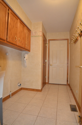 1 Cebula Ct, Bolingbrook, IL 60440 photo 11