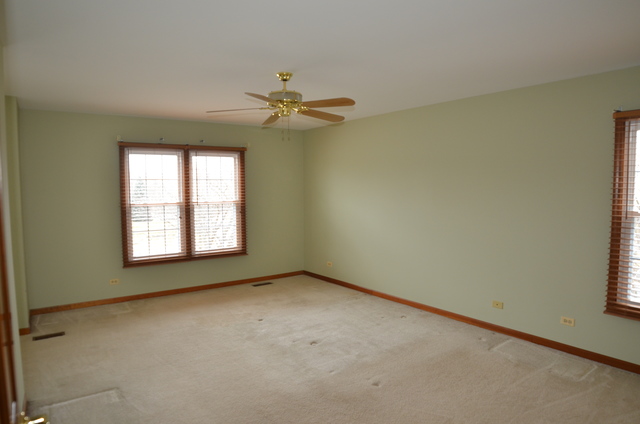 1 Cebula Ct, Bolingbrook, IL 60440 photo 7