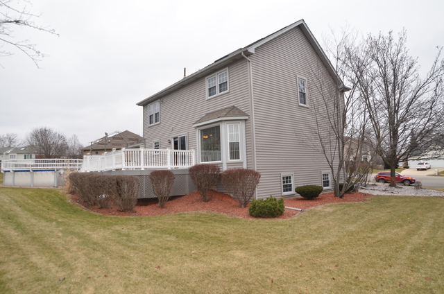 1 Cebula Ct, Bolingbrook, IL 60440 photo 2