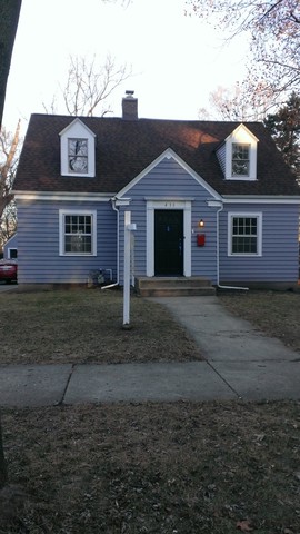 433 Illinois Ave, Elgin, IL 60120 photo 10