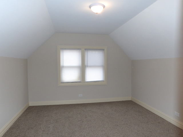 11419 S Emerald Ave, Chicago, IL 60628 photo 19