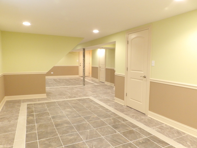 11419 S Emerald Ave, Chicago, IL 60628 photo 21
