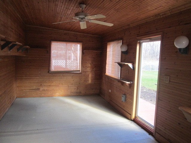 25631 S Middle Point Ave, Monee, IL 60449 photo 6