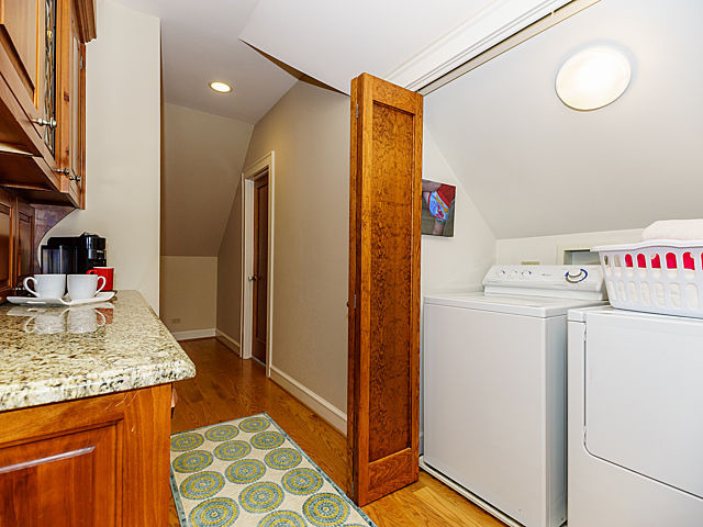 1041 Jackson Ave, River Forest, IL 60305 photo 18