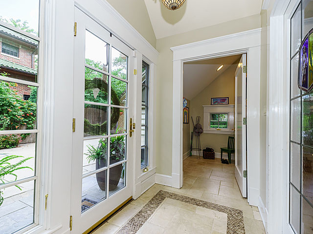 1041 Jackson Ave, River Forest, IL 60305 photo 8