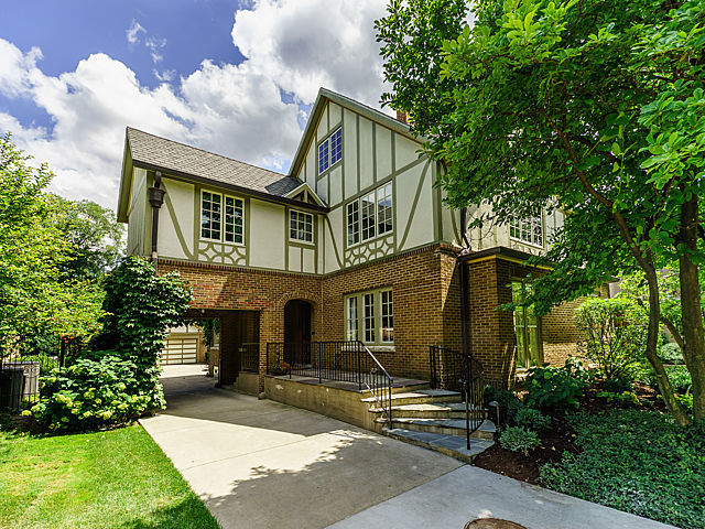 1041 Jackson Ave, River Forest, IL 60305 photo 1