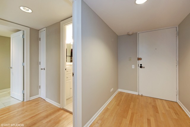 175 E Delaware Pl #7708, Chicago, IL 60611 photo 3