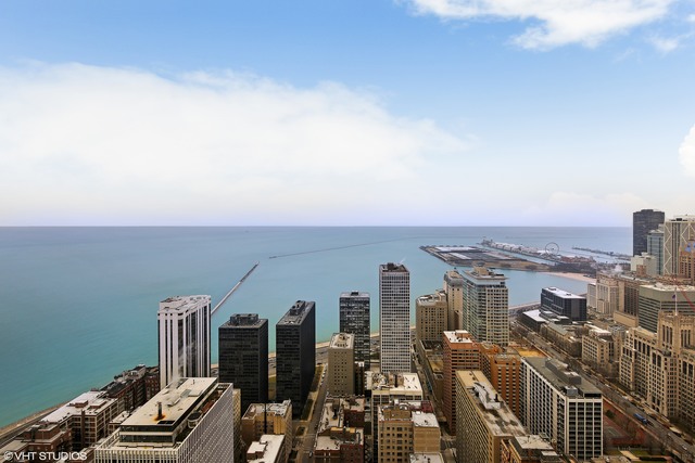 175 E Delaware Pl #7708, Chicago, IL 60611 photo 19