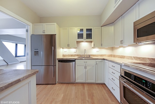 175 E Delaware Pl #7708, Chicago, IL 60611 photo 8