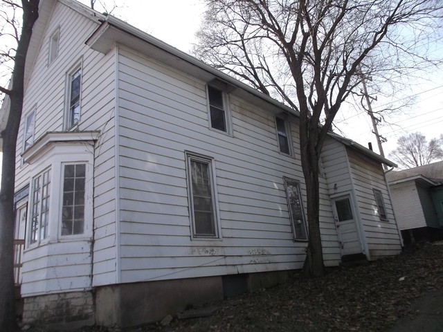 108 Ludeka Pl, Elgin, IL 60123 photo 2