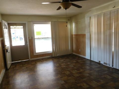 1124 N 19th St, Springfield, IL 62702 photo 2