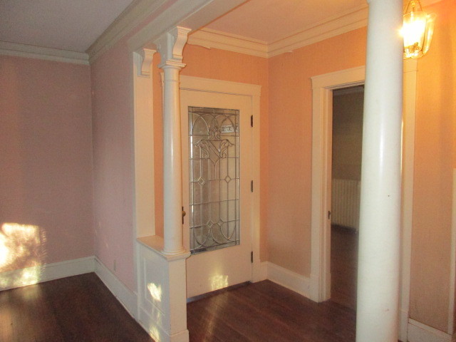 801 Brook St, Elgin, IL 60120 photo 2