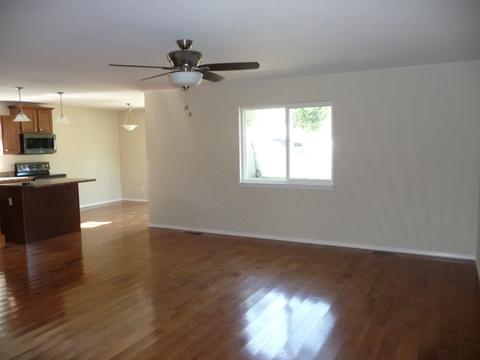 1415 Rose Dr, Champaign, IL 61821 photo 6