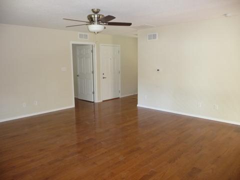1415 Rose Dr, Champaign, IL 61821 photo 4