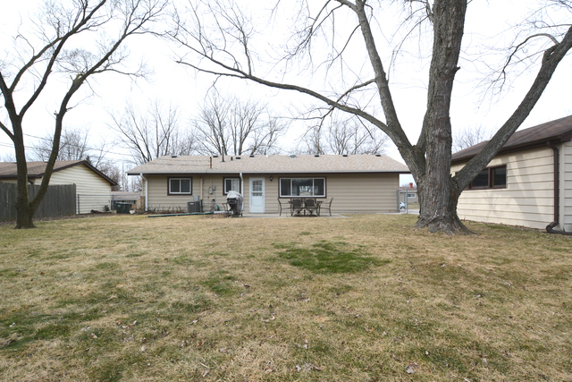 95 Westview St, Hoffman Estates, IL 60169 photo 25