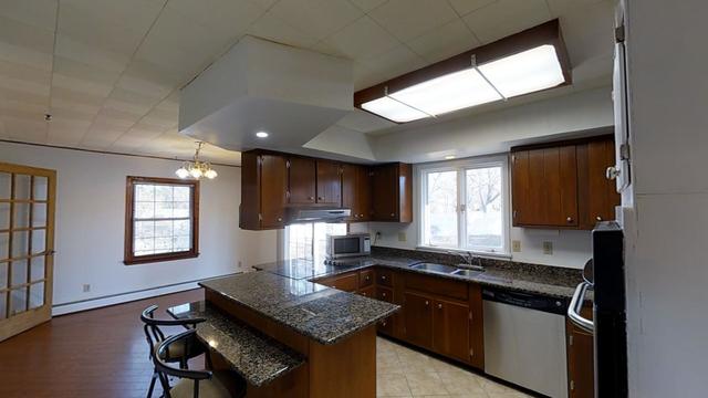 1812 Robert Dr, Champaign, IL 61821 photo 6