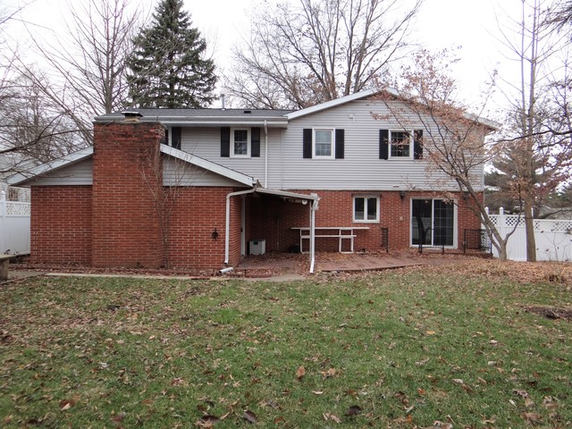 1812 Robert Dr, Champaign, IL 61821 photo 18