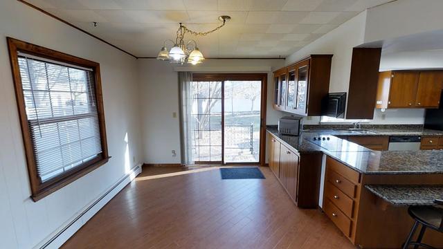 1812 Robert Dr, Champaign, IL 61821 photo 4