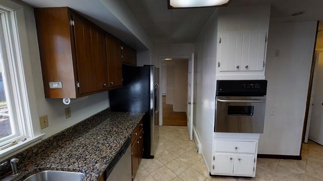 1812 Robert Dr, Champaign, IL 61821 photo 7