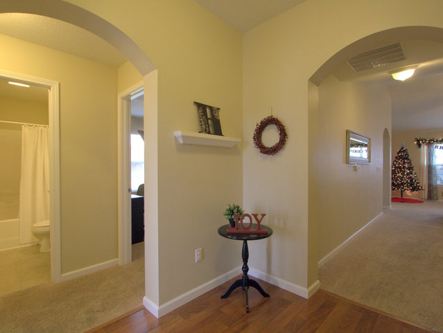 3114 Sharp Dr, Champaign, IL 61822 photo 2