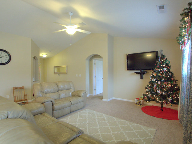 3114 Sharp Dr, Champaign, IL 61822 photo 4