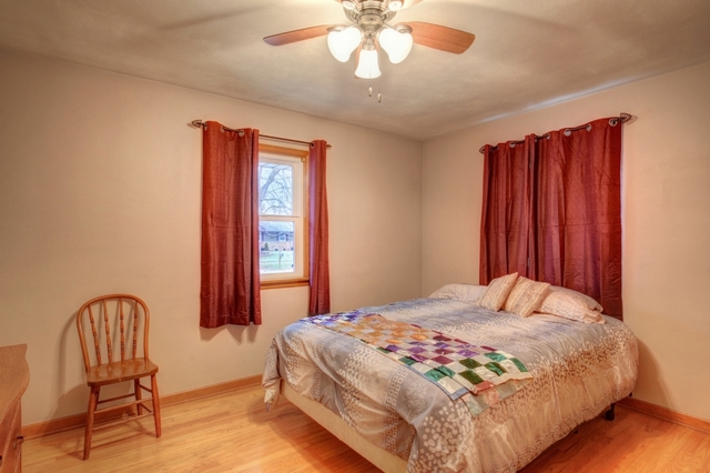 1207 Theodore Dr, Champaign, IL 61821 photo 15