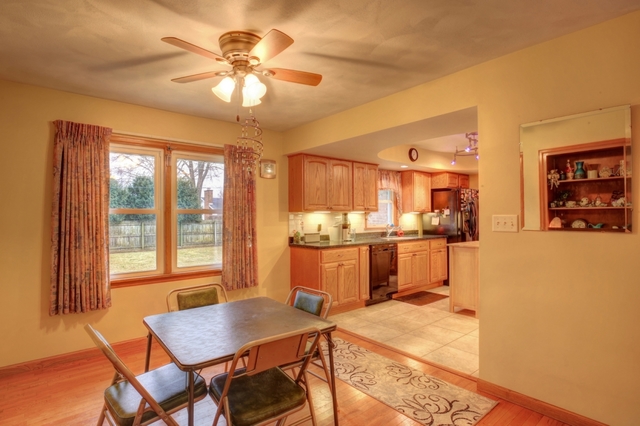 1207 Theodore Dr, Champaign, IL 61821 photo 10
