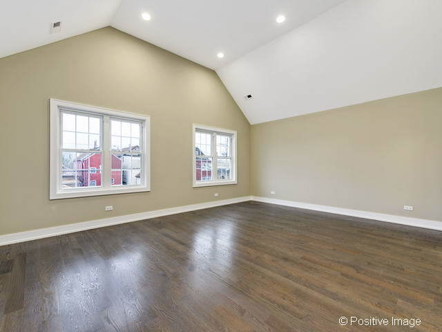 2425 N Artesian Ave, Chicago, IL 60647 photo 14
