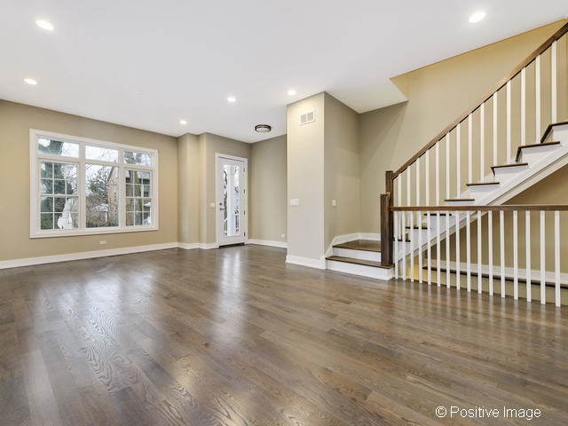 2425 N Artesian Ave, Chicago, IL 60647 photo 7