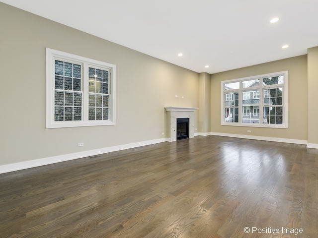 2425 N Artesian Ave, Chicago, IL 60647 photo 8