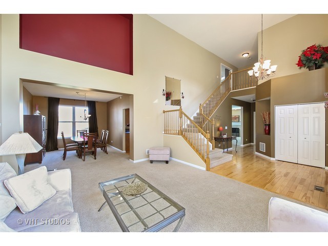 24536 Champion Dr, Plainfield, IL 60585 photo 10