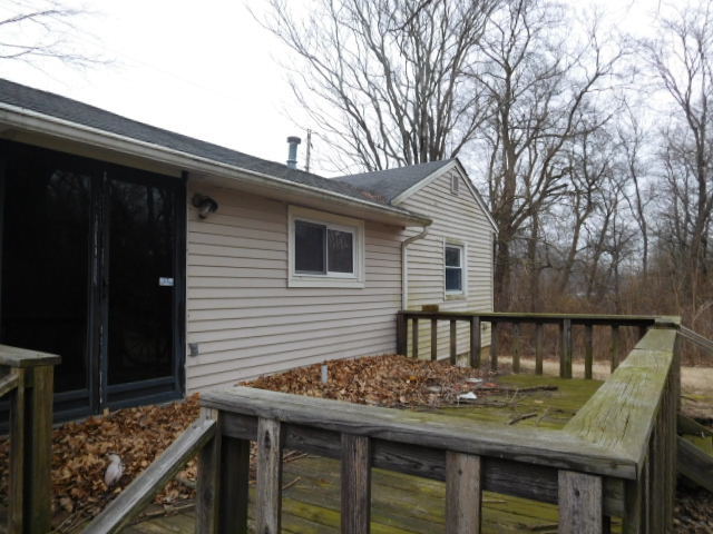 122 N Main St, Riverton, IL 62561 photo 4