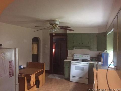 201 E Kyle St, Ogden, IL 61859 photo 2