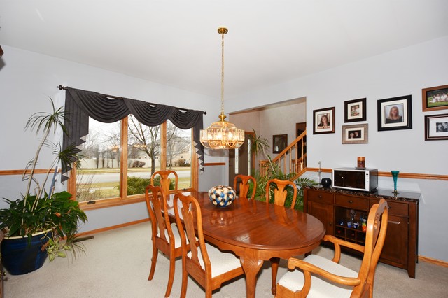 10505 Sharon Ln, Mokena, IL 60448 photo 10