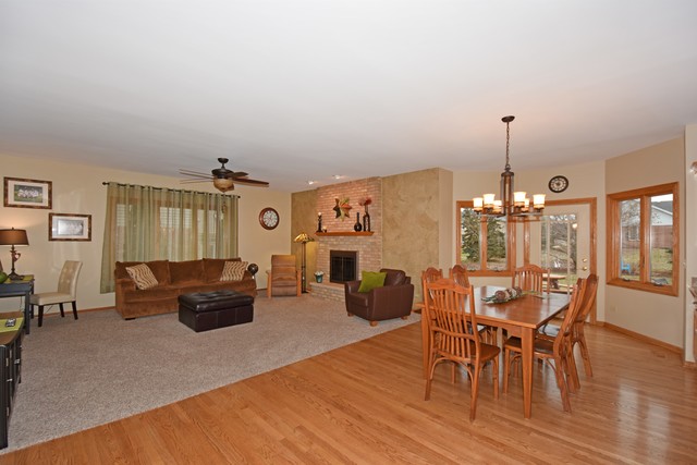 10505 Sharon Ln, Mokena, IL 60448 photo 5