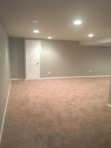 820 Donna Ave, Aurora, IL 60505 photo 21