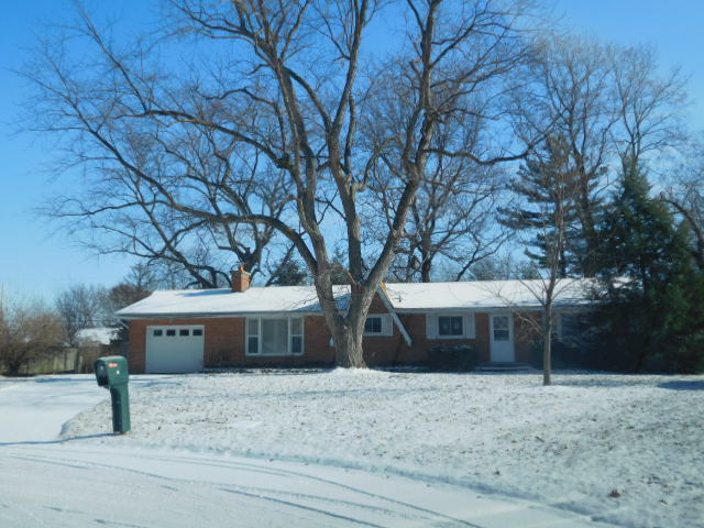 2 Welland Pl, Champaign, IL 61821 photo 1