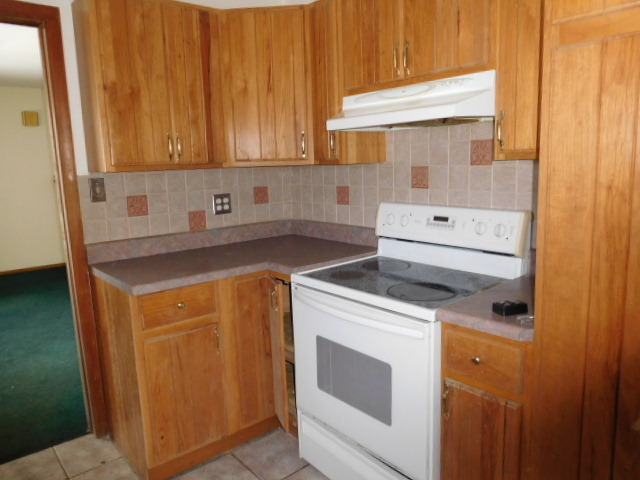 2 Welland Pl, Champaign, IL 61821 photo 9