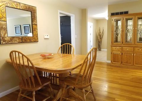 1902 Duncan Rd, Champaign, IL 61822 photo 9