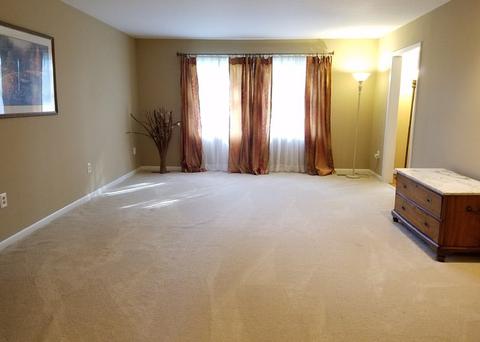 1902 Duncan Rd, Champaign, IL 61822 photo 4