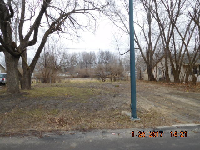 1504 Hedge Rd, Champaign, IL 61821 photo 4