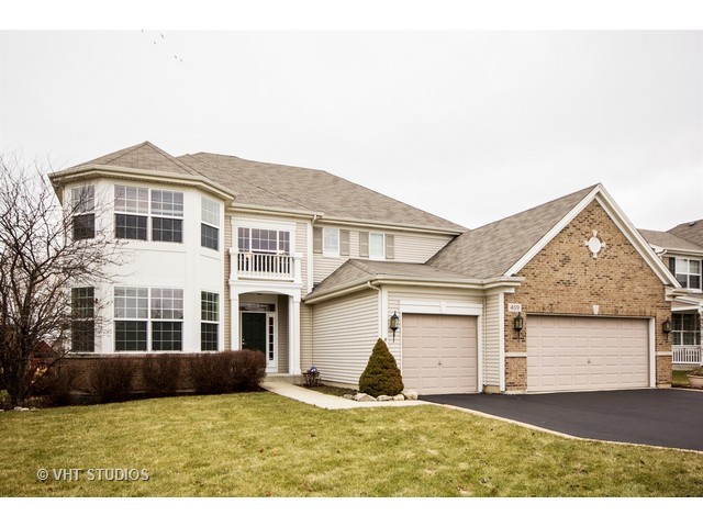 409 Hackney Ln, Oswego, IL 60543 photo 1