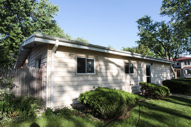 116 W Manchester Dr, Wheeling, IL 60090 photo 15