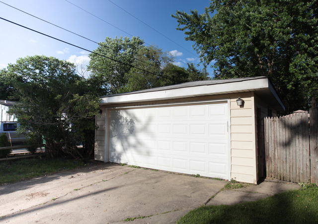 116 W Manchester Dr, Wheeling, IL 60090 photo 14