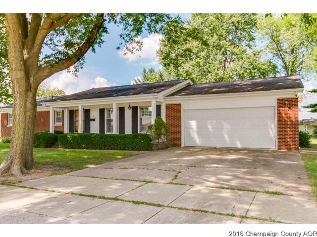 406 E Main St, Royal, IL 61871 photo 3