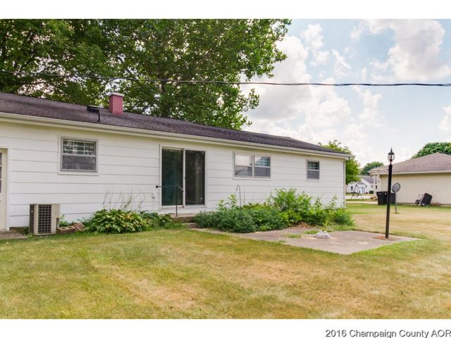 406 E Main St, Royal, IL 61871 photo 23