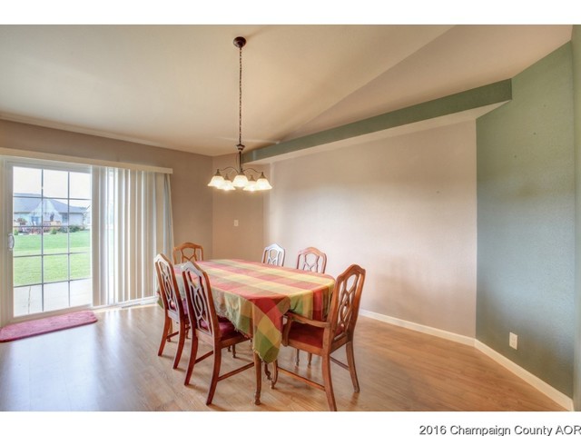 405 Rocket Rd, Tolono, IL 61880 photo 7